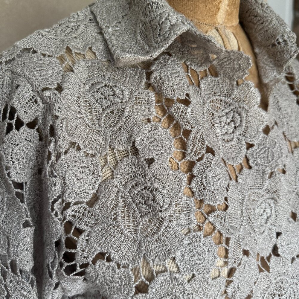 Vintage Italian Lace Dressing Gown  / Robe